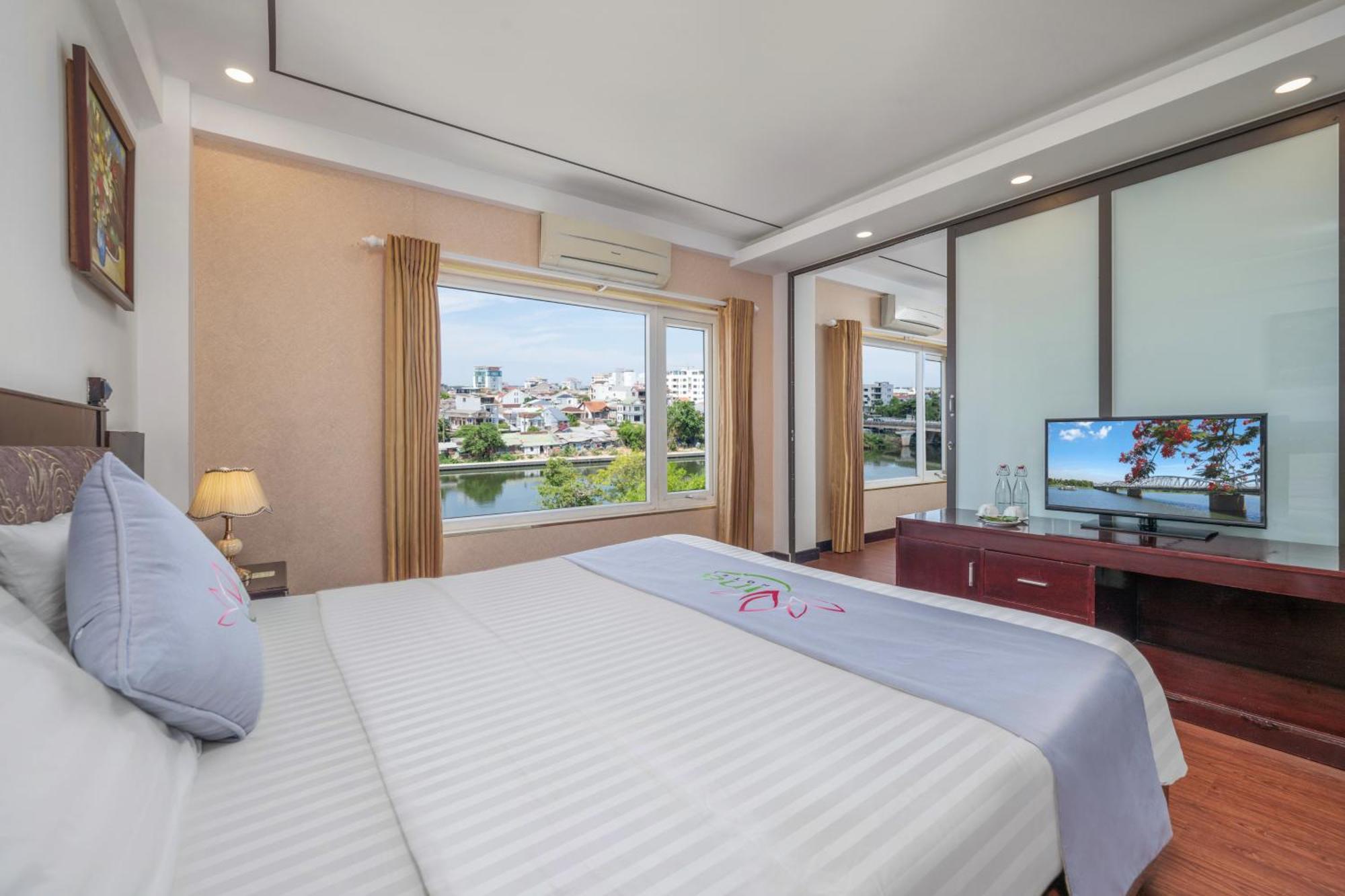 Vina Spa Hotel Hué Eksteriør billede